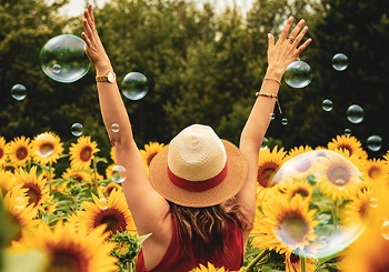 H Yγεία του Μαστού στον Μαζικό Πληθυσμό και ο Ρόλος ενός Κέντρου Μαστού