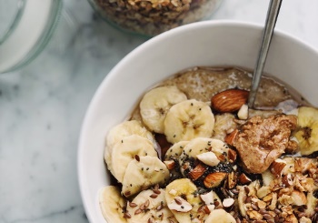 Διατροφή κατά τη διάρκεια της θεραπείας ενάντια του καρκίνου: Όλα όσα πρέπει να γνωρίζετε