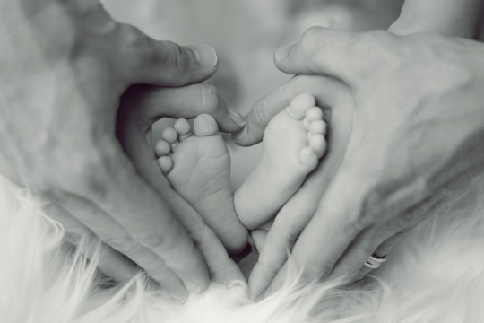 Επίδομα γέννας & μέτρα για την ενδυνάμωση του θεσμού της οικογένειας