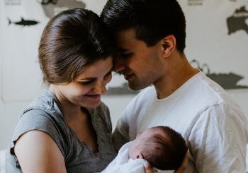 Μονάδα εντατικής νοσηλείας νεογνών σε μαιευτική κλινική: Πόσο απαραίτητη είναι