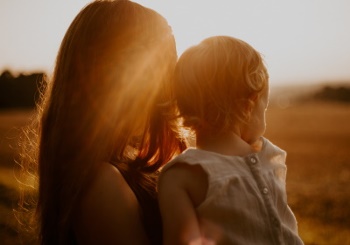 Η σημασία της αγκαλιάς για το παιδί