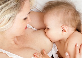 7ο και 8ο βήμα για επιτυχή Μητρικό Θηλασμό