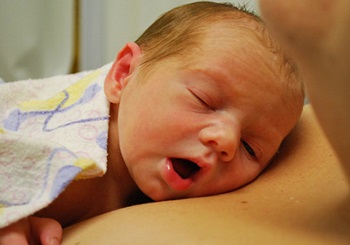 Μέθοδος Kangaroo Care στο ΙΑΣΩ