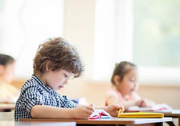 Σχολική Ετοιμότητα: Είναι έτοιμο το παιδί σας για να πάει A’ δημοτικού;