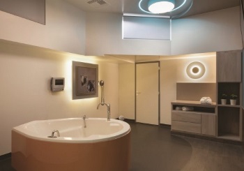 Τοκετός στο νερό