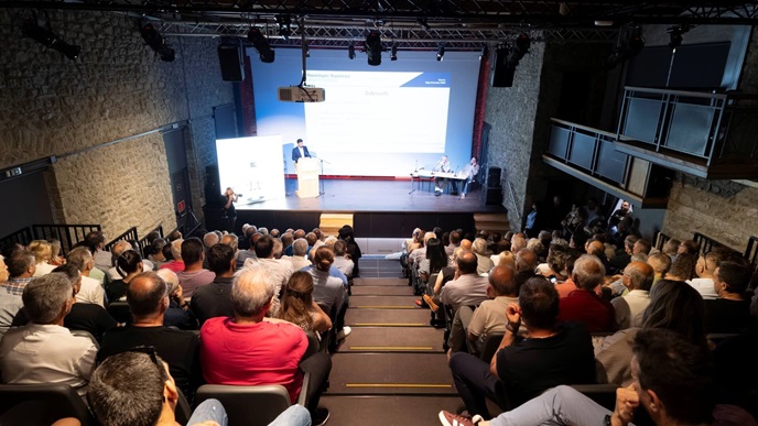 Robotic Surgery and Laser Technology: IASO Thessalias Presented the Future of Urology in Trikala